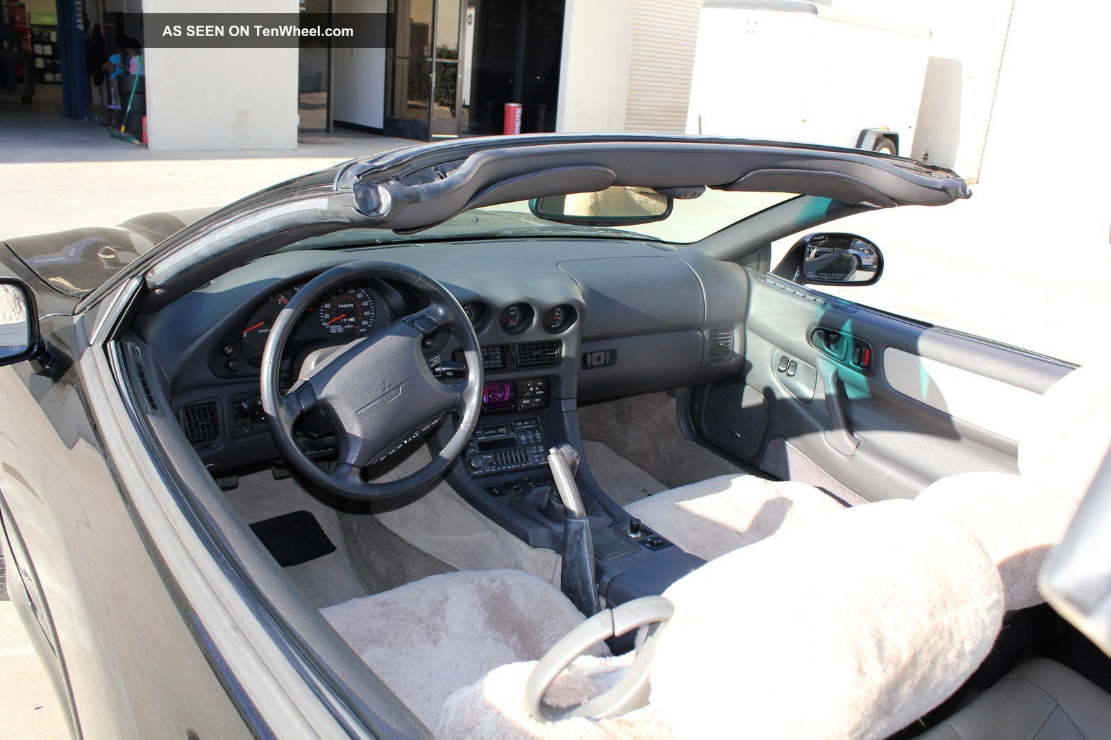 Mitsubishi 3000 GT technical specifications and fuel economy